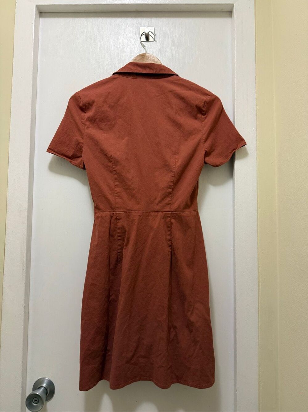 Abercrombie & Fitch Rust Brown O-Ring Cutout Mini Dress Womens Small - Picture 4 of 9